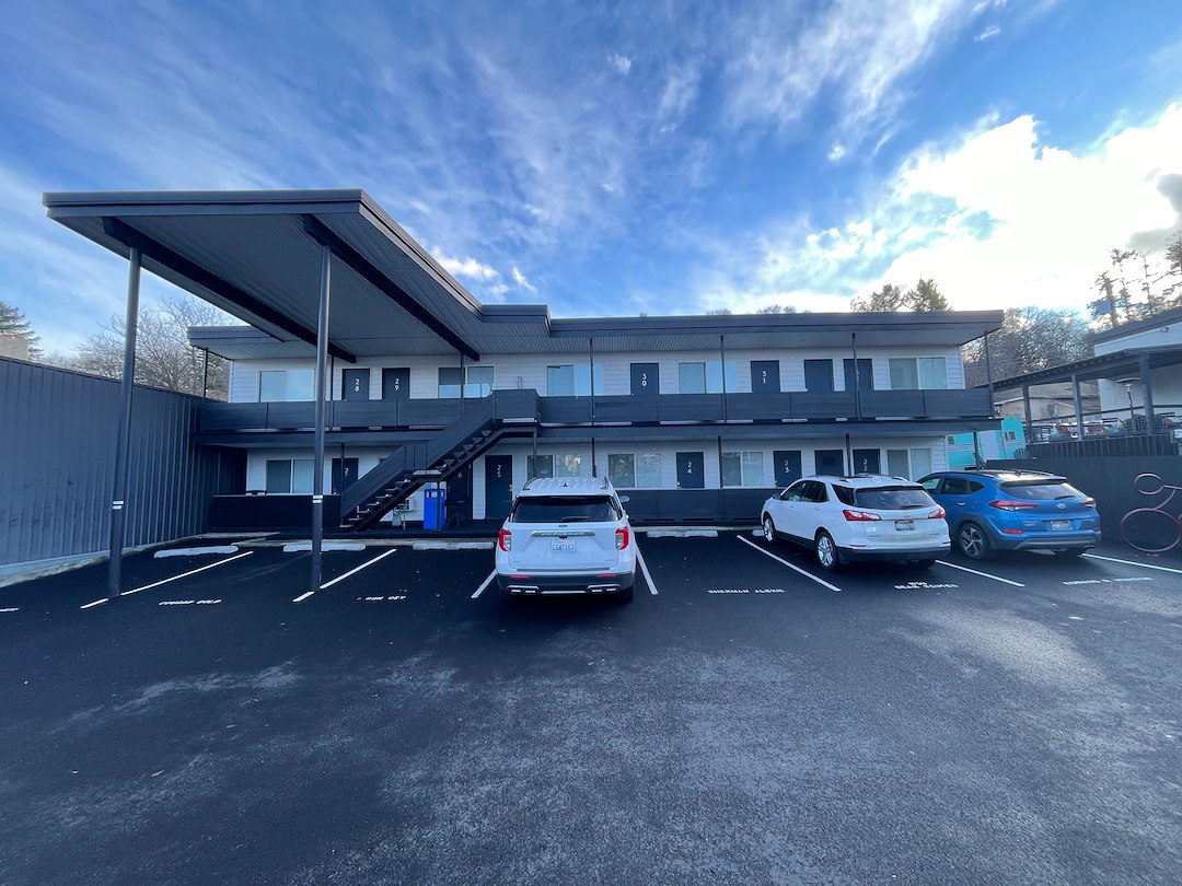 Commercial Hotel Painting in Pullman, WA