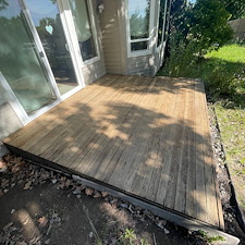 Concrete-and-Wood-Deck-Pressure-Washing 4
