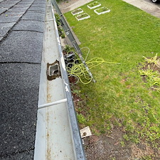 Gutter-Clean-Out-in-Pullman-WA 0