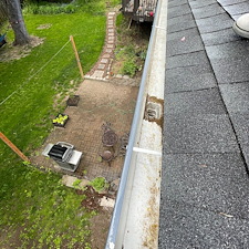 Gutter-Clean-Out-in-Pullman-WA 1