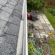 Huge-Gutter-Cleaning-in-Pullman 12