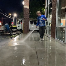 Starbucks-Pressure-Washing-in-Clarkston-WA 3