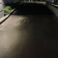 Starbucks-Pressure-Washing-in-Pullman 1